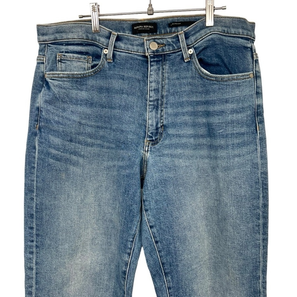 Banana Republic Mid Rise Straight Relaxed Fit Denim Jeans Women’s 31 Long - Picture 3 of 12